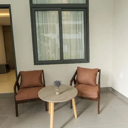 Doisao Homestay Хошимин Экстерьер фото